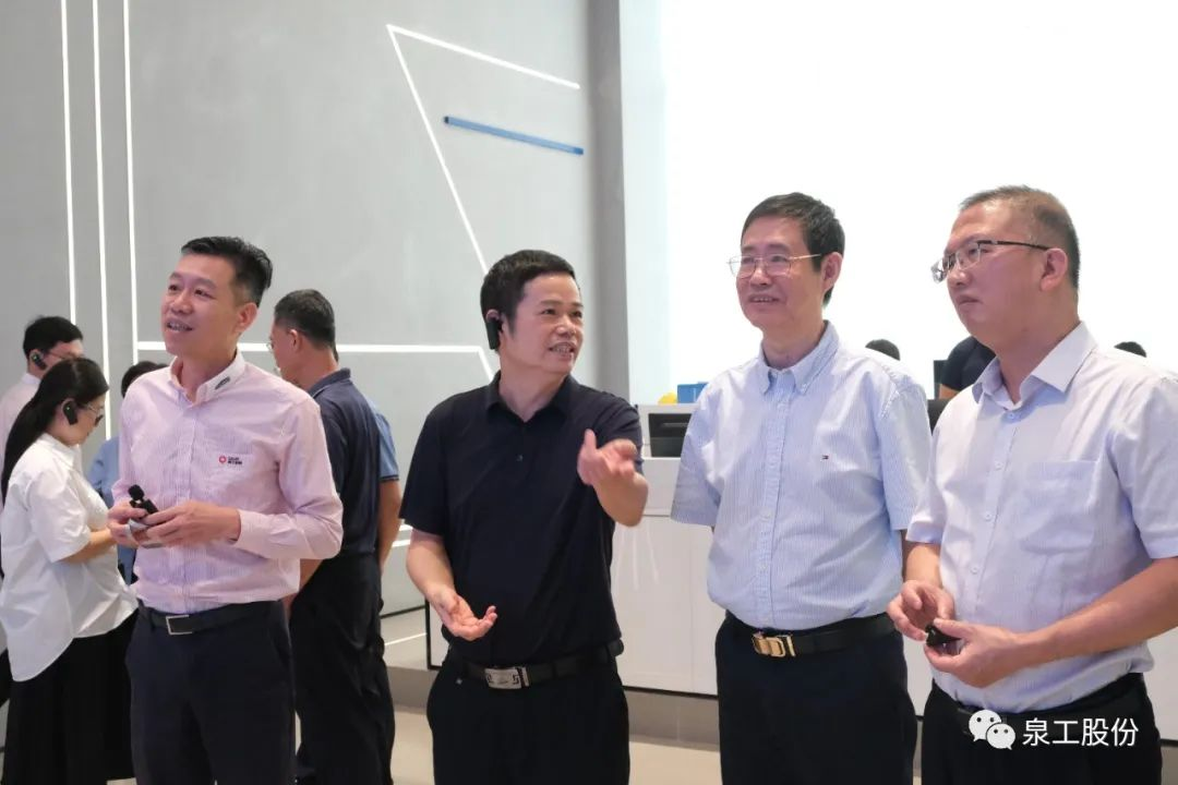 福建省品牌建设促进调研组一行莅临福建凯发网站股份考察调研