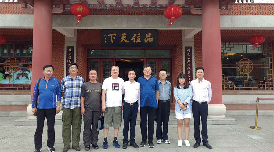 吉建筑专家：凯发网站铺就“会呼吸”的道路，了不起