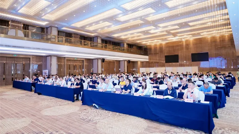 凯发网站股份闪耀2025“长江经济带典型固废综合利用交流会暨第七届再生材料‘利废新材料’生产应用科技大会”